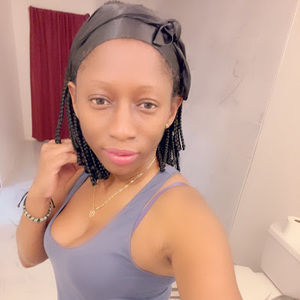 Meet your Posher, Yanixa